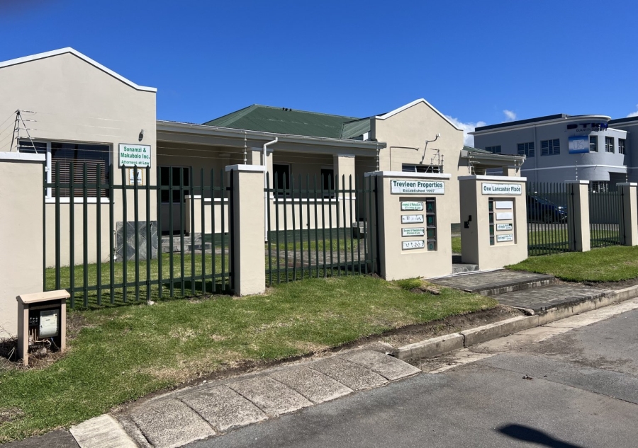 Commercial Property for Sale in Vincent Eastern Cape